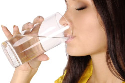Ежедневное употребление 2 л воды при тромбозе