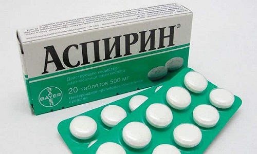 Прием Аспирина может вызвать нарушение кроветворения, развитие внутренних кровотечений